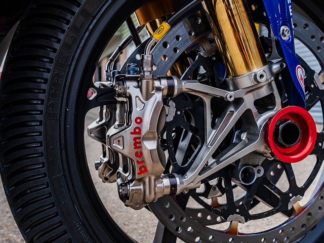 Brakes - We use Brembo calipers and discs both front and rear with SBS brake pads. For the rear brake both riders now use a standard foot rear brake and BMX style hand brake linked through a special dual master cylinder and HEL brake hoses.